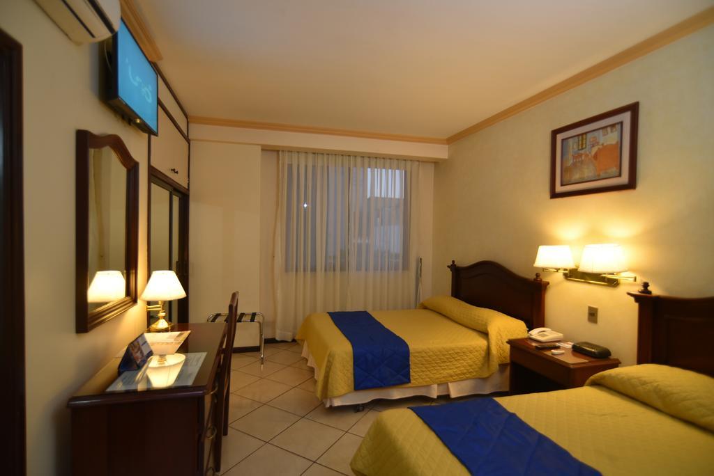 Hotel Continental Park Santa Cruz de La Sierra Exterior foto
