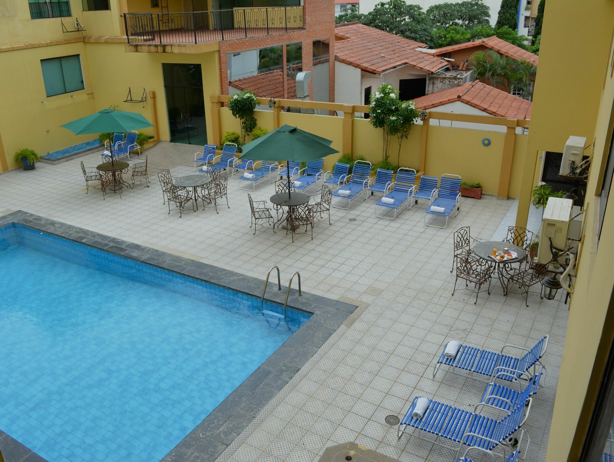 Hotel Continental Park Santa Cruz de La Sierra Exterior foto